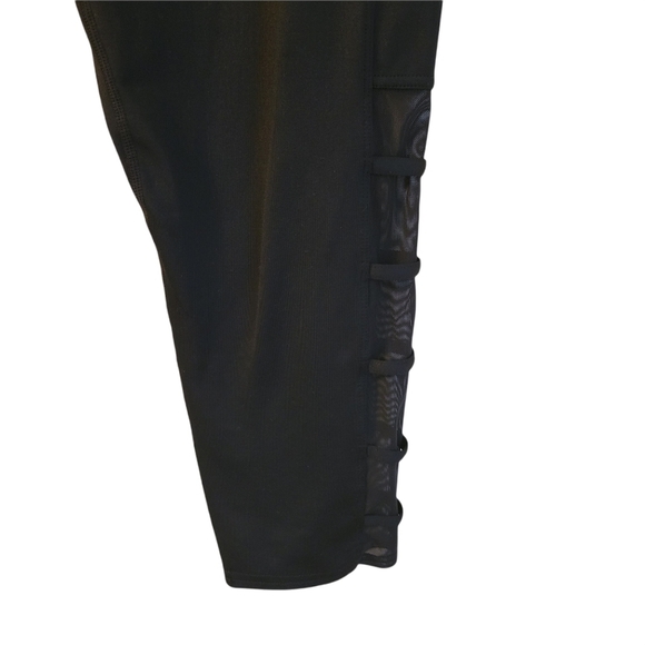 Joy Lab Black Cropped Mesh Accent Detail Leggings - Picture 4 of 7